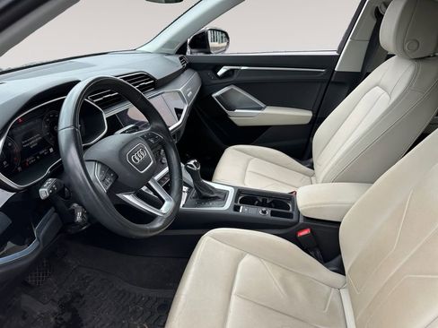 Used 2023 Audi Q3 2.0T Premium Plus w/ Premium Plus Package AWD/4WD image 9
