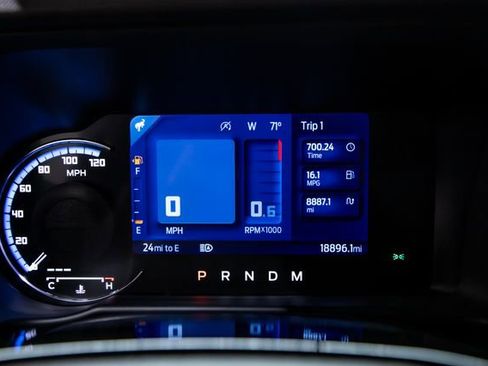 Used 2024 Ford Bronco Wildtrak AWD/4WD image 34