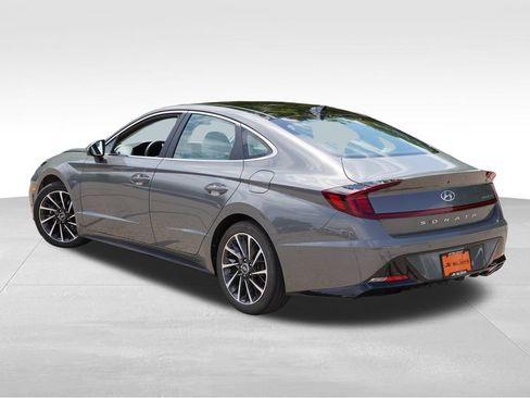 Used 2023 Hyundai Sonata Limited FWD image 7
