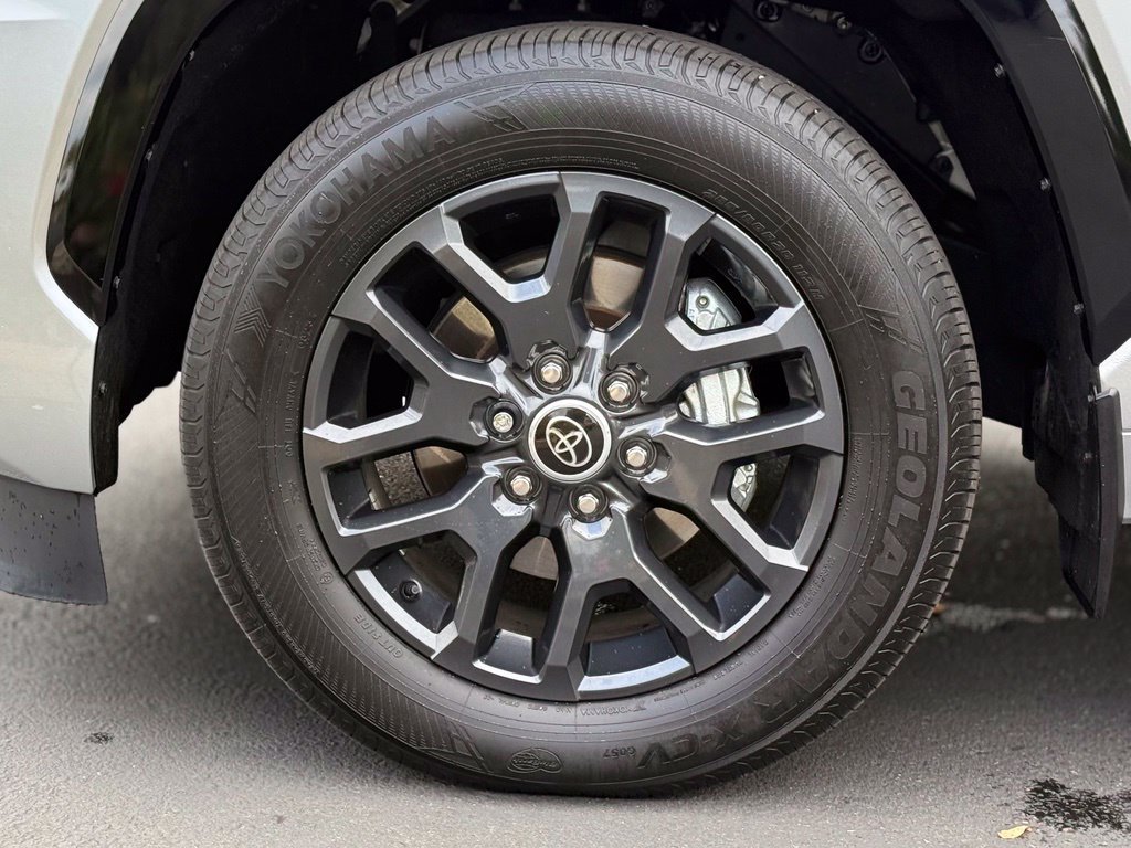 Certified 2023 Toyota Sequoia Platinum AWD/4WD image 9