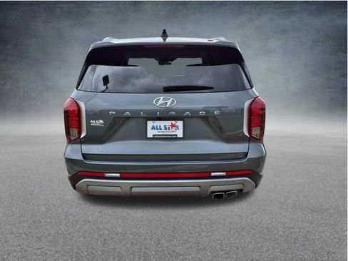 Used 2025 Hyundai Palisade SEL FWD image 7