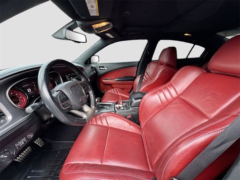 Used 2022 Dodge Charger SRT Hellcat w/ Harman/Kardon Audio Group image 21