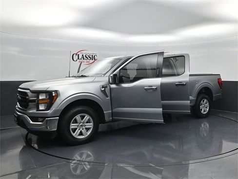 Used 2023 Ford F150 XLT w/ Equipment Group 301A Mid image 32