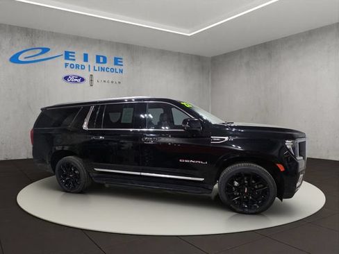 Used 2022 GMC Yukon XL Denali AWD/4WD image 7