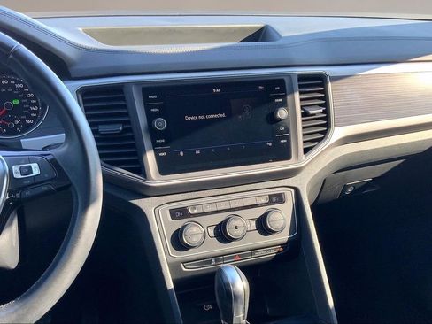 Used 2019 Volkswagen Atlas SE FWD image 6