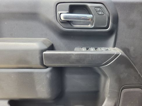 Used 2023 Chevrolet Silverado 1500 Custom RWD image 19