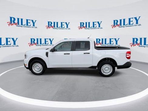 Used 2022 Ford Maverick XL image 6