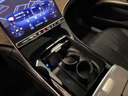 Certified 2023 Mercedes-Benz EQS 450+ Sedan image 24