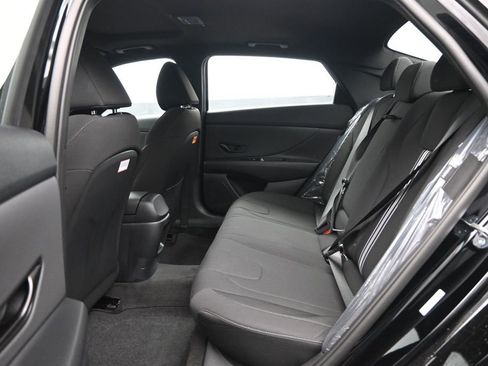 New 2026 Hyundai Elantra SEL Sport Premium FWD image 25