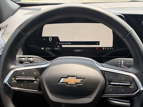 Used 2025 Chevrolet Equinox LT AWD/4WD image 15