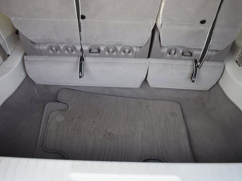 Used 2020 Chrysler Pacifica Touring-L Plus w/ Tire & Wheel Group image 37