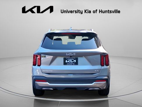 New 2026 Kia Sorento EX AWD/4WD image 6