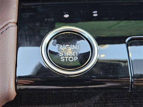 New 2025 Lincoln Navigator L Reserve image 20