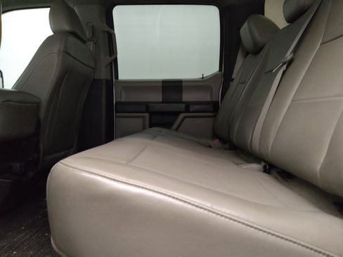 Used 2018 Ford F150 XL w/ Equipment Group 101A Mid RWD image 18