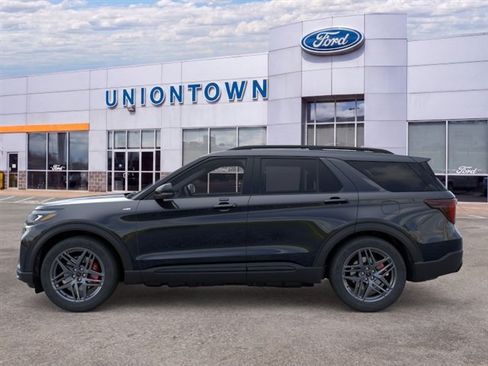 Used 2026 Ford Explorer ST-Line w/ ST-Line Street Pack AWD/4WD image 3