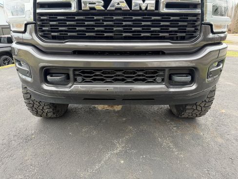 Used 2022 RAM 2500 Big Horn w/ Level B Equipment Group image 11