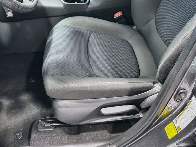 Certified 2025 Toyota RAV4 LE AWD/4WD image 16