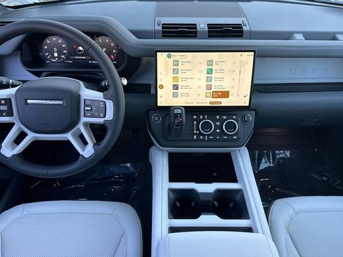 New 2026 Land Rover Defender 110 S image 24