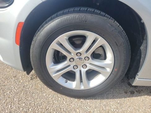 Used 2023 Dodge Charger SXT image 25