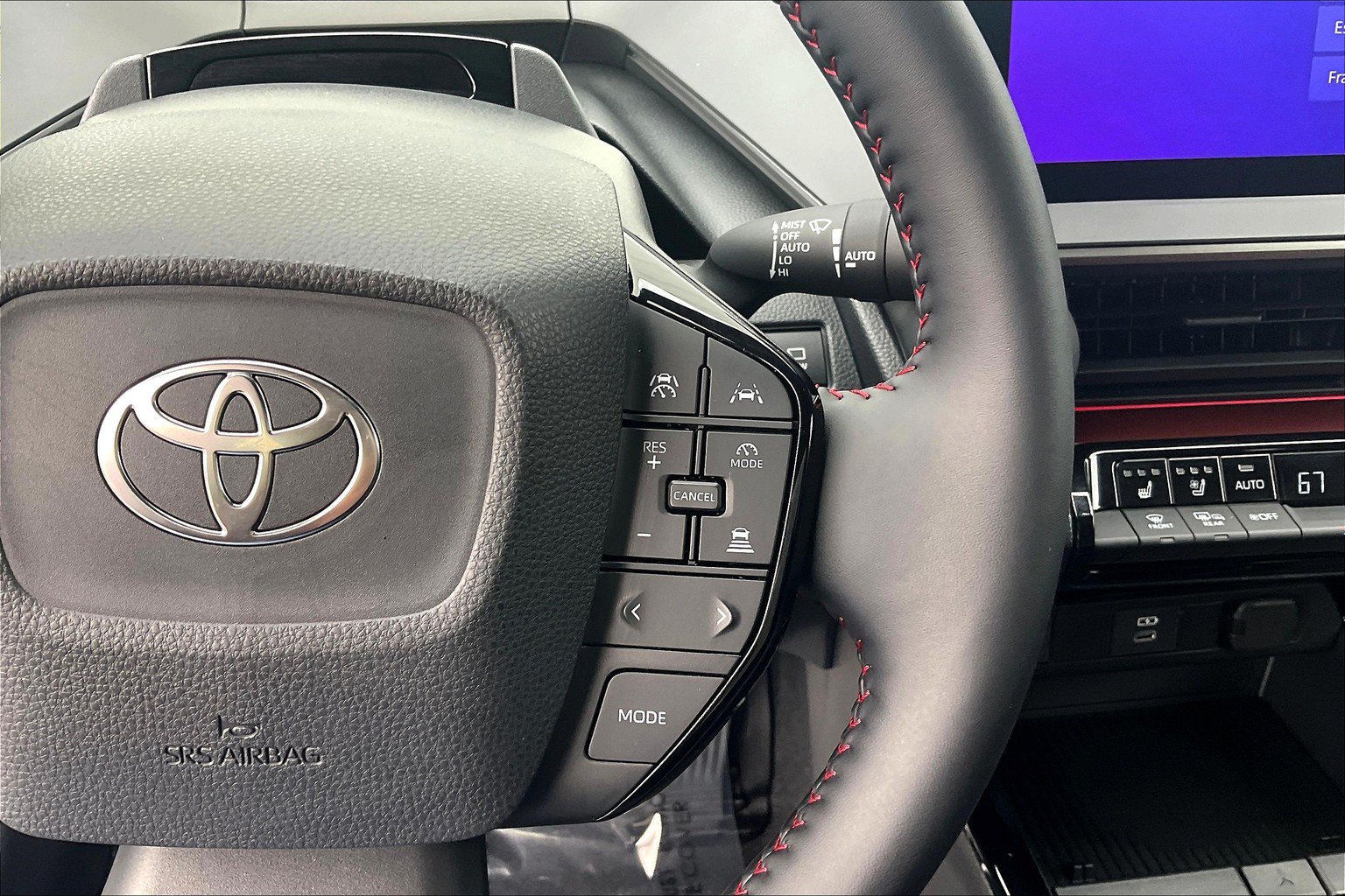 Used 2025 Toyota Prius Plug-In Hybrid w/ Limited Premium Package FWD image 19