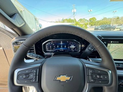 New 2025 Chevrolet Silverado 1500 LT image 32