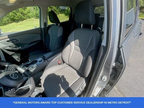 Used 2021 Nissan Rogue S AWD/4WD image 11