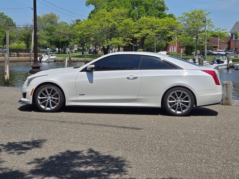 Used 2016 Cadillac ATS V w/ Carbon Fiber Package RWD image 4