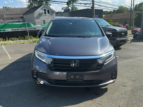 Used 2023 Honda Odyssey EX-L image 2