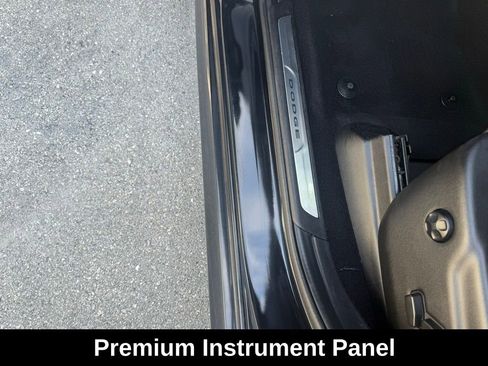 Certified 2021 Dodge Durango R/T w/ Tow 'N Go Package image 31