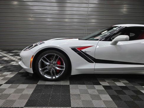 Used 2019 Chevrolet Corvette Stingray Coupe w/ 2LT Preferred Equipment Group RWD image 34