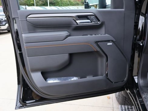 New 2026 GMC Sierra 3500 AT4 w/ AT4 Premium Plus Package image 12