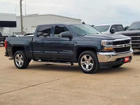 Used 2017 Chevrolet Silverado 1500 LT w/ All Star Edition RWD image 2