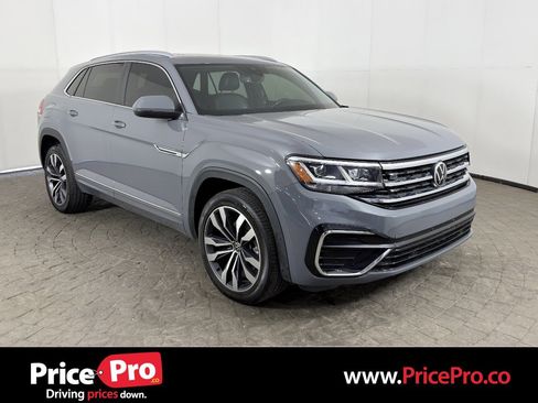 Used 2021 Volkswagen Atlas Cross Sport SEL R-Line w/ Cross Sport MDO Package AWD/4WD image 1