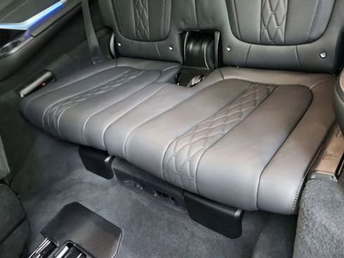 Used 2023 BMW X7 M60i w/ Executive Package image 32