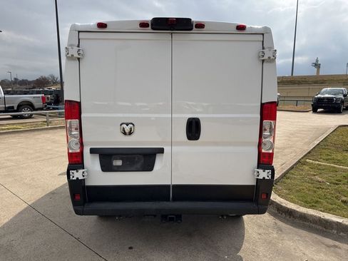Used 2023 RAM ProMaster 2500 image 7