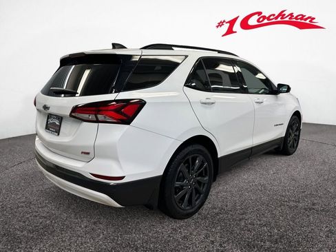 Certified 2022 Chevrolet Equinox RS w/ LPO, Floor Liner Package image 28