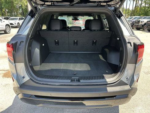 Used 2025 GMC Terrain Elevation w/ Elevation Premium Package AWD/4WD image 25