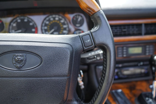Used 1994 Jaguar XJS 4.0 Convertible RWD image 79