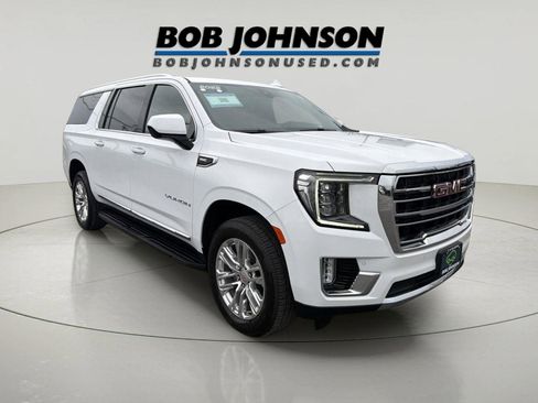 Certified 2022 GMC Yukon XL SLT image 1