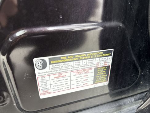 Used 2016 Nissan Juke SV image 40