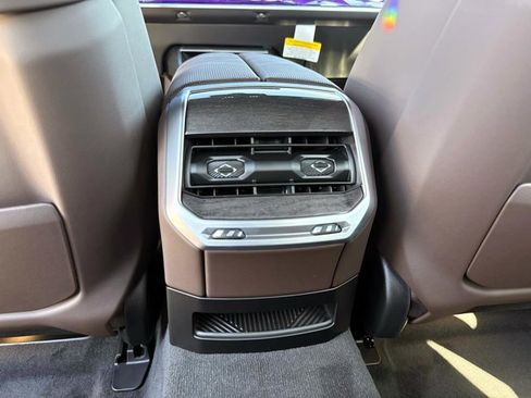 New 2026 BMW 760i xDrive w/ Executive Package AWD/4WD image 15