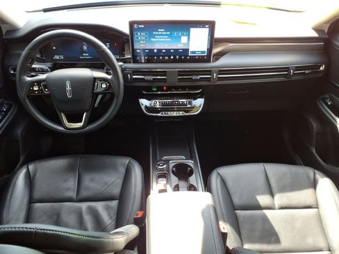 Used 2024 Lincoln Corsair Reserve w/ Equipment Group 201A AWD/4WD image 10