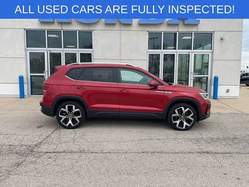 Used 2023 Volkswagen Taos SEL AWD/4WD image 4