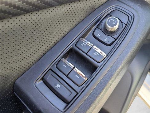 Used 2022 Subaru Ascent Onyx Edition image 10