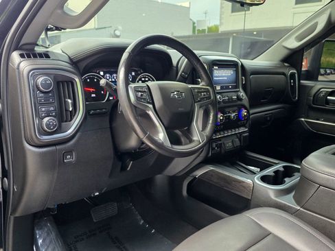 Used 2022 Chevrolet Silverado 2500 LTZ w/ LTZ Plus Package AWD/4WD image 13