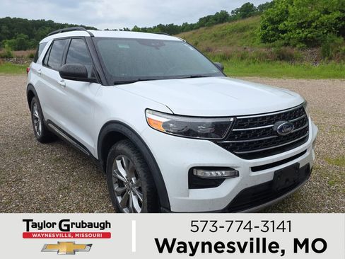 Used 2020 Ford Explorer XLT w/ Equipment Group 202A AWD/4WD image 1