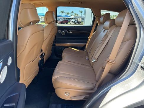 Used 2023 Genesis GV80 2.5T w/ Prestige 20" Package image 18