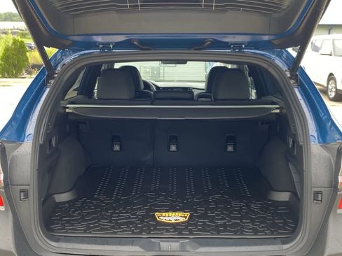Used 2025 Subaru Outback Wilderness w/ Wilderness Package AWD/4WD image 34