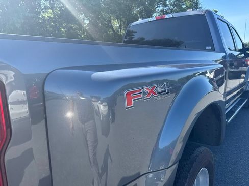 Used 2025 Ford F450 XLT w/ FX4 Off-Road Package AWD/4WD image 7