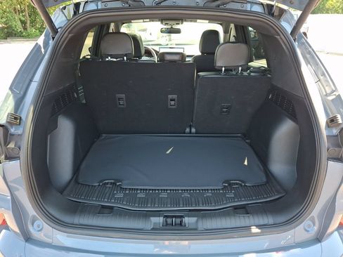 Used 2025 Ford Escape ST-Line Elite w/ Premium Technology Package AWD/4WD image 31